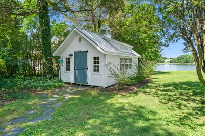 792 King Carter Drive, Irvington, VA