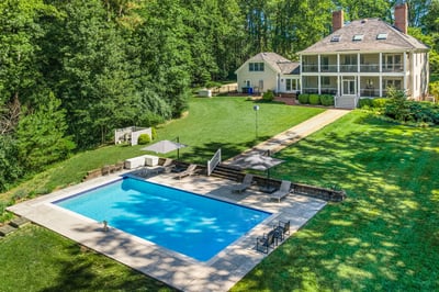 3849 Black Stump Road, Weems, VA
