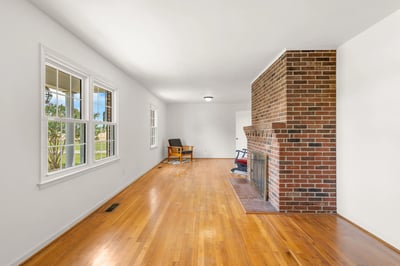 13226 Richmond Road, Warsaw, VA