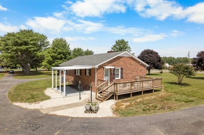 13226 Richmond Road, Warsaw, VA