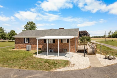 13226 Richmond Road, Warsaw, VA
