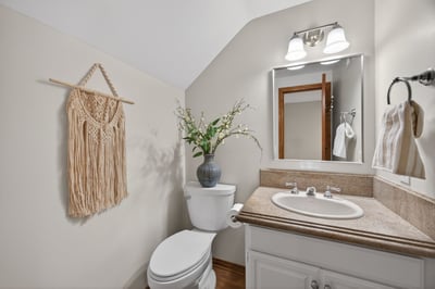 1121 Modesto Avenue, Camarillo, CA