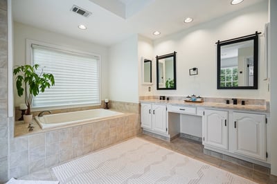 290 Plantation Way, Roswell, GA