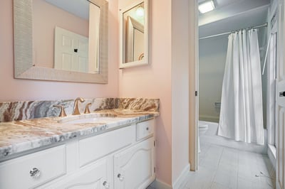 290 Plantation Way, Roswell, GA