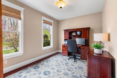 19 Douglas Road, Lexington, MA