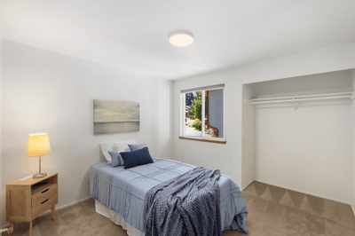 8618 NE 143rd Street, Kirkland, WA