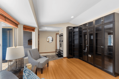 8618 NE 143rd Street, Kirkland, WA