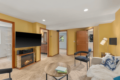 8618 NE 143rd Street, Kirkland, WA