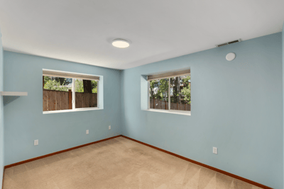 8618 NE 143rd Street, Kirkland, WA