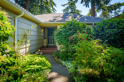 6626 57th Ave NE, Seattle, WA