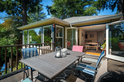 6626 57th Ave NE, Seattle, WA