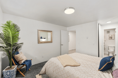 13772 NE 60th Street, 180, Redmond, WA