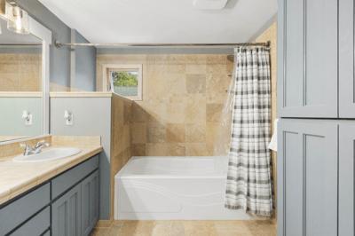 2858 NW 90th Place, Seattle, WA