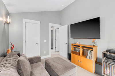 2858 NW 90th Place, Seattle, WA