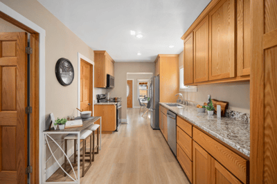 6622 S Warner Street, Tacoma, WA