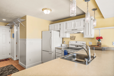 9484 Redmond Woodinville Rd. NE, C202, Redmond, WA