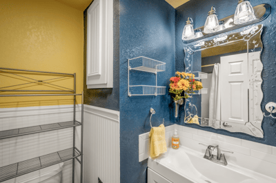 9484 Redmond Woodinville Rd. NE, C202, Redmond, WA