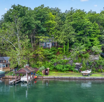 30 feet of easy to maintain Level Waterfront.