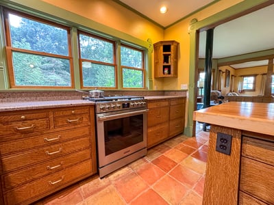 Quarter-sawn White Oak Cabinetry. Granite Counters