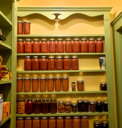 Walk-in Pantry