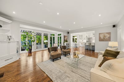 93 Hillview Rd, Aurora, ON