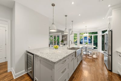 93 Hillview Rd, Aurora, ON