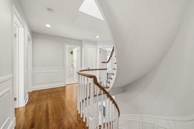 93 Hillview Rd, Aurora, ON
