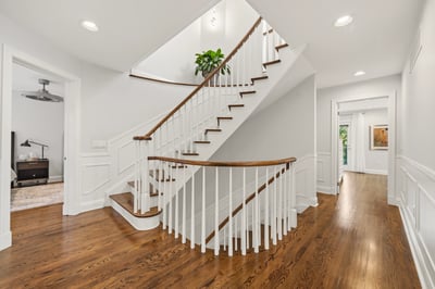 93 Hillview Rd, Aurora, ON