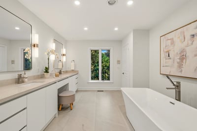 93 Hillview Rd, Aurora, ON