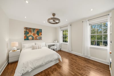 93 Hillview Rd, Aurora, ON