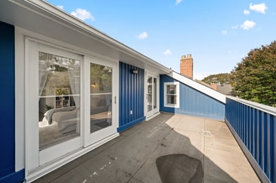 93 Hillview Rd, Aurora, ON