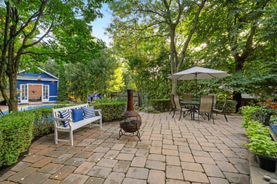 93 Hillview Rd, Aurora, ON