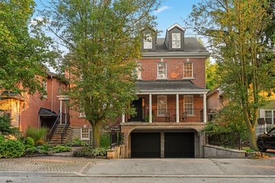 93 Hillview Rd, Aurora, ON