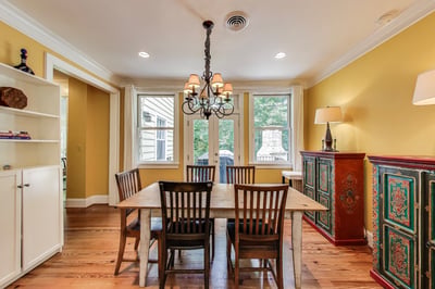 5809 Grosvenor Lane, Bethesda, MD