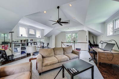 5809 Grosvenor Lane, Bethesda, MD