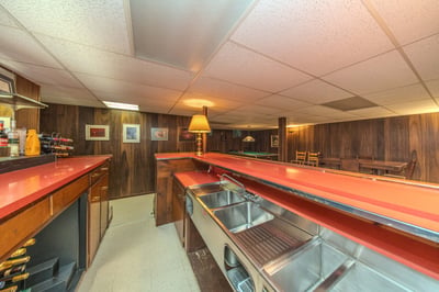 19415 Riverside Drive, Beverly Hills, MI