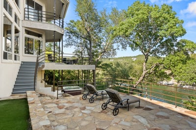 15747 Booth Circle, Volente, TX