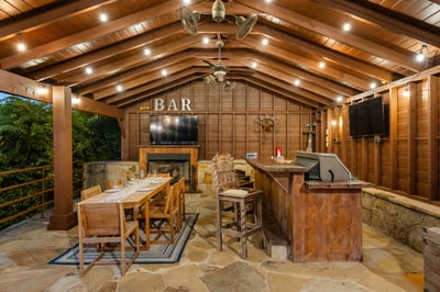 15747 Booth Circle, Volente, TX