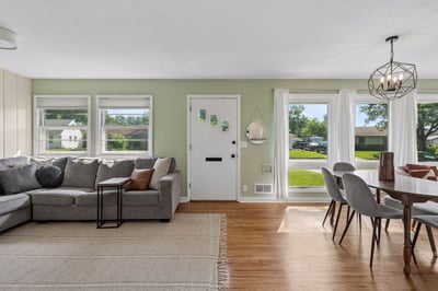 5358 Altura Rd NE, Fridley, MN
