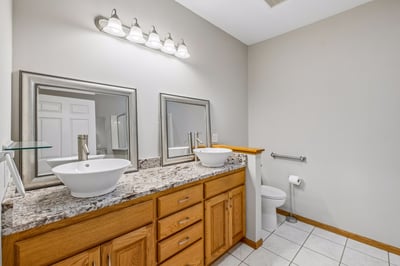 4020 Kindred Way, Lake Elmo, MN