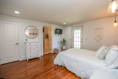 19 Main Street, New Ipswich, NH