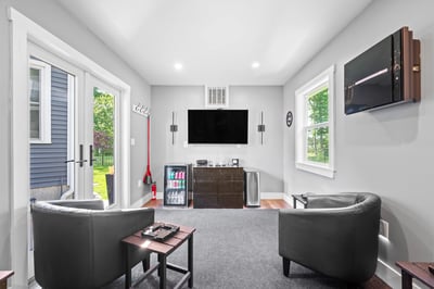 22 Kendall Lane, Raymond, NH