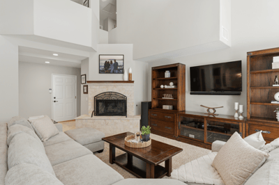 2225 Kirsten Lee Dr, Westlake Village, CA