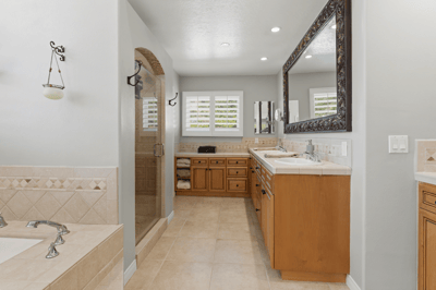 2225 Kirsten Lee Dr, Westlake Village, CA