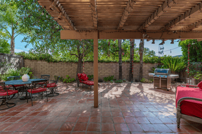 3806 Lost Springs Dr, Calabasas, CA