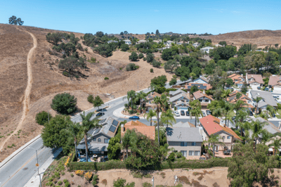 3806 Lost Springs Dr, Calabasas, CA