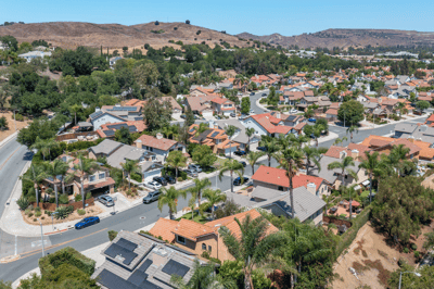 3806 Lost Springs Dr, Calabasas, CA