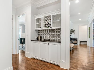 5910 Saint John Lane, Charlotte, NC