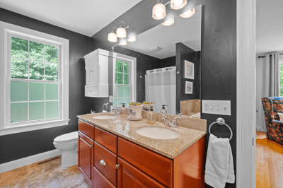 27 Colonel Wilkins Rd, Amherst, NH