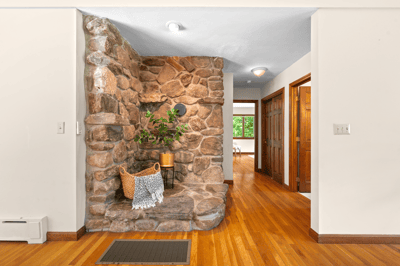 1 Old Milford Rd, Amherst, NH